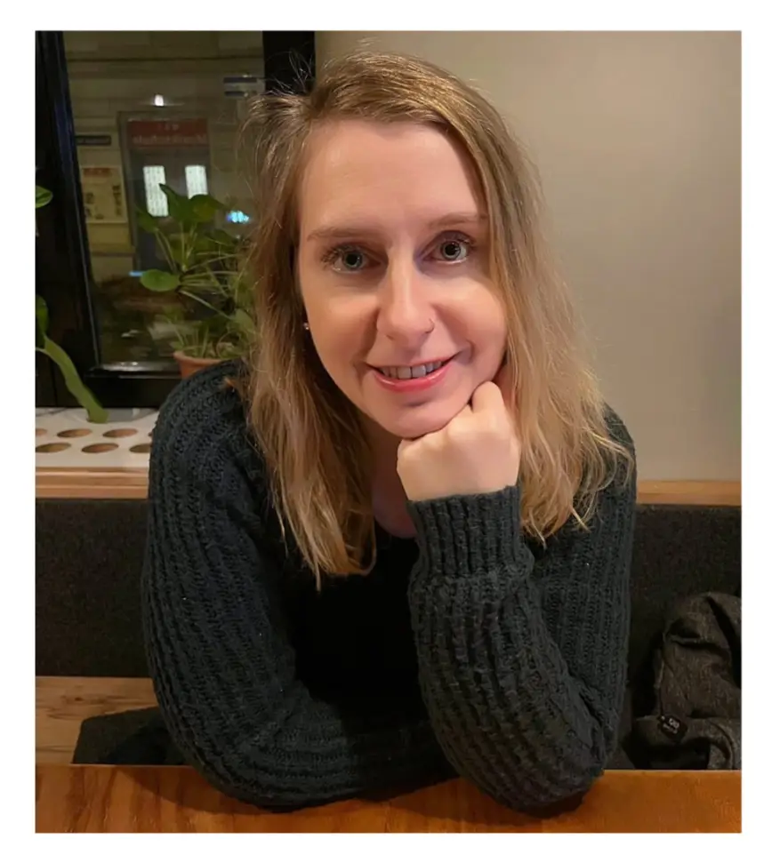 Portrait von Sandy Kral, Autorin des Videokurses suchtfrei