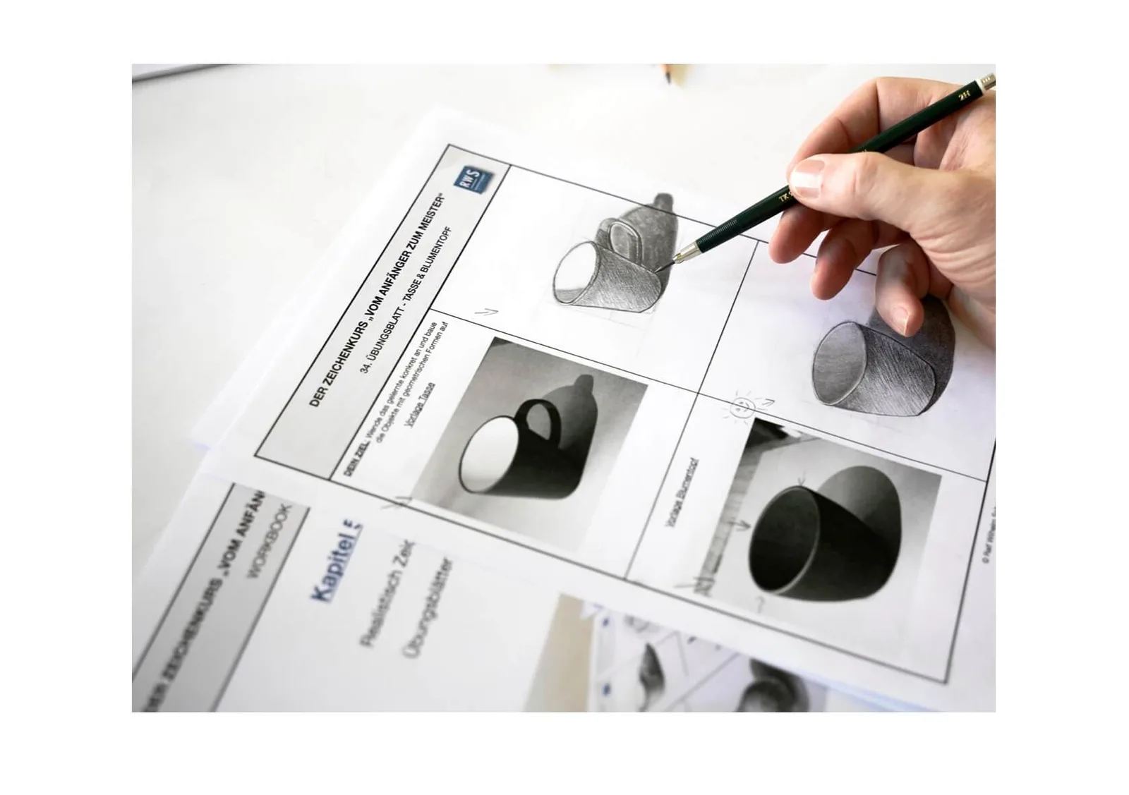 Zeichenkurs Workbook Detailseite mit Schritt-für-Schritt Anleitung zum Zeichnen einer Tasse