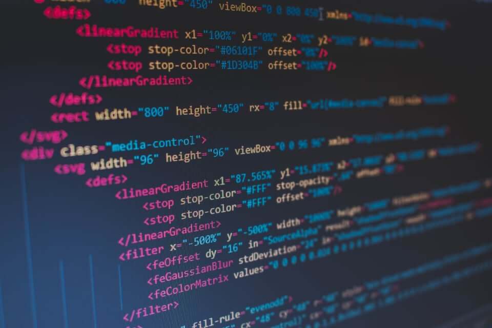 Screenshot von Code mit HTML, SVG und CSS Syntax in Farbcodierung