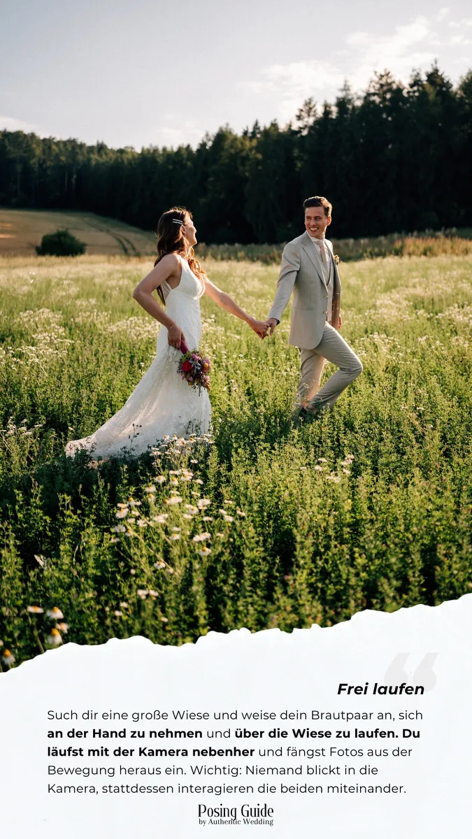 Brautpaar Hand in Hand laufend über Wildblumenwiese, Hochzeitsfotografie Posing-Beispiel