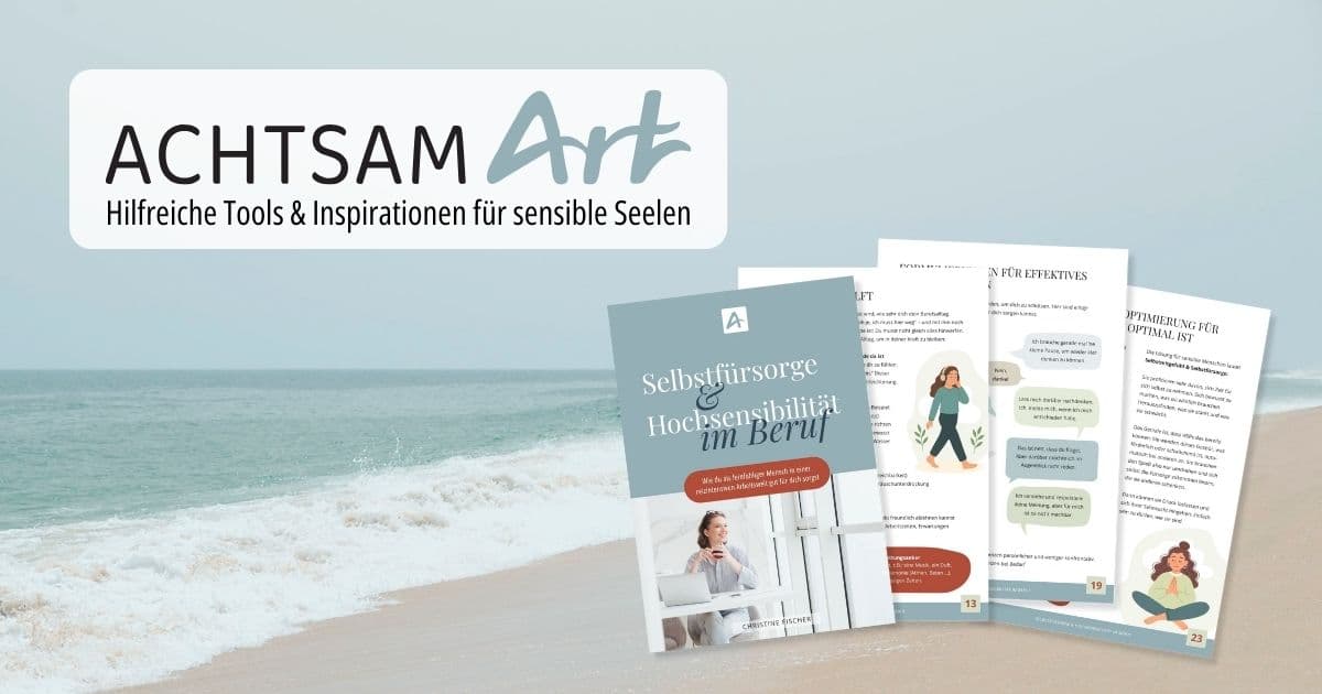 Workbook-Guide – Selbstfürsorge & Hochsensibilität im Beruf 2 Hero-Banner mit Strandszene und AchtsamArt-Logo, Workbook-Mockup mit Hochsensibilität-Themen