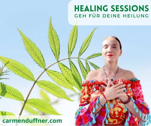 Produktabbildung 12 Healing Sessions mit Frau und Blattmotiv vor hellblauem Himmel
