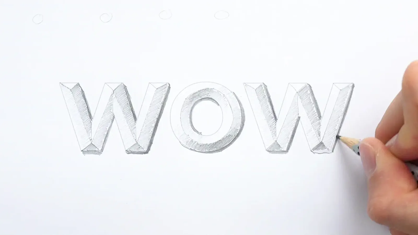 Bleistiftzeichnung des Wortes WOW mit 3D-Effekt und Schattierung
