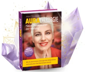 Buch-Mockup Aurachirurgie von Annette Grübnau mit lila Kristallen und Frauengesicht