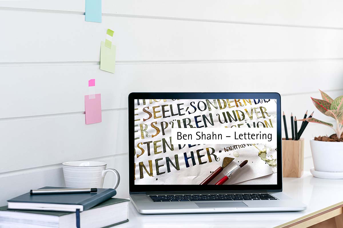 Laptop zeigt Kursinhalt Ben Shahn Lettering mit Schriftbeispielen
