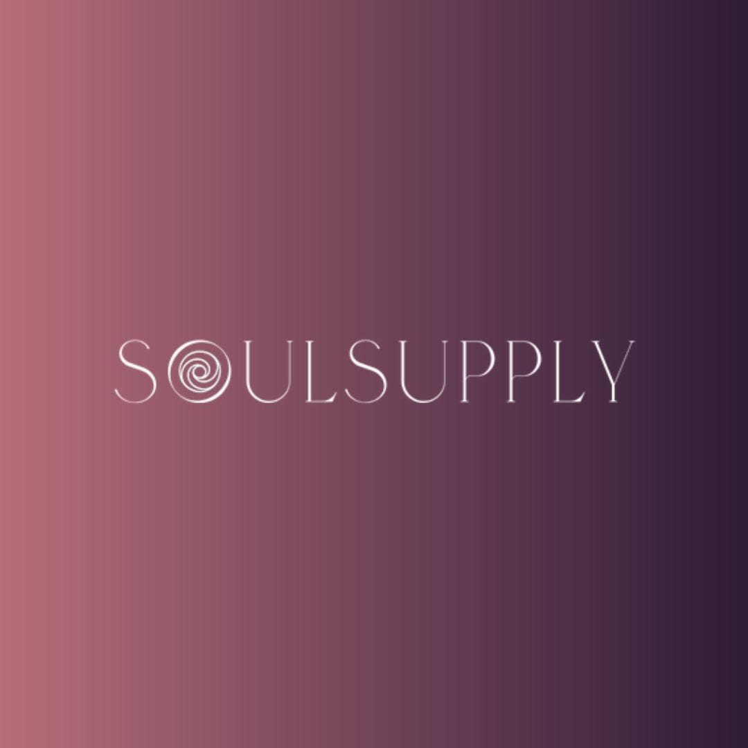 SoulSupply Logo mit spiralförmigem Symbol auf rosa-violettem Farbverlauf