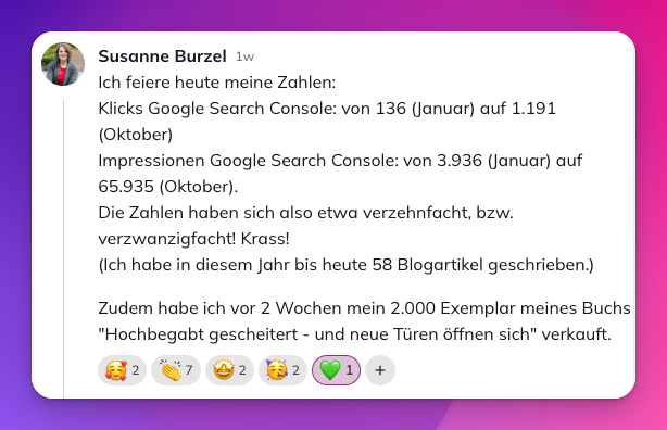 Blogtimize – Videokurs zur Blog-Optimierung von Judith Peters 4 Screenshot eines Facebook-Posts von Susanne Burzel über steigende Blog-Klicks und Impressionen