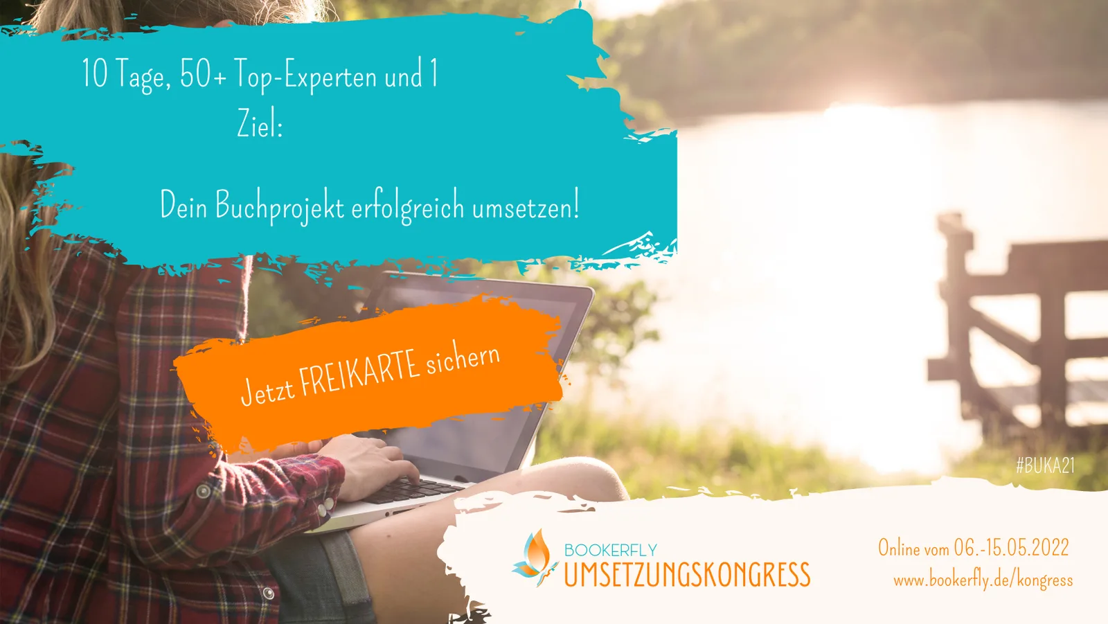 Hero-Banner zum Bookerfly Umsetzungskongress mit Frau am Laptop, türkisem Overlay und Call-to-Action