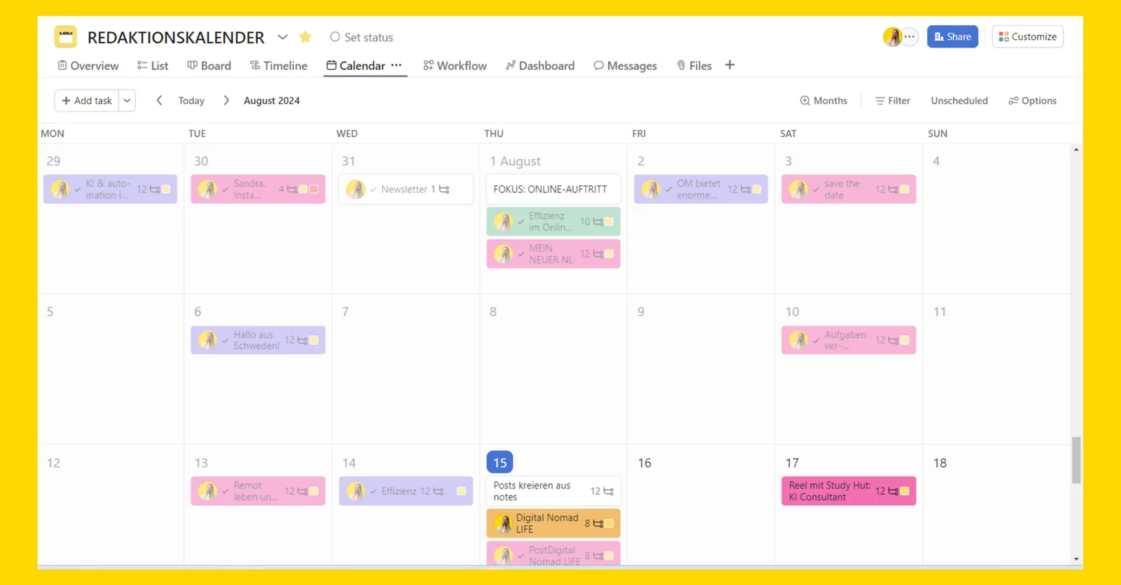 Screenshot Redaktionskalender mit farbigen Events im August 2024 auf gelbem Hintergrund
