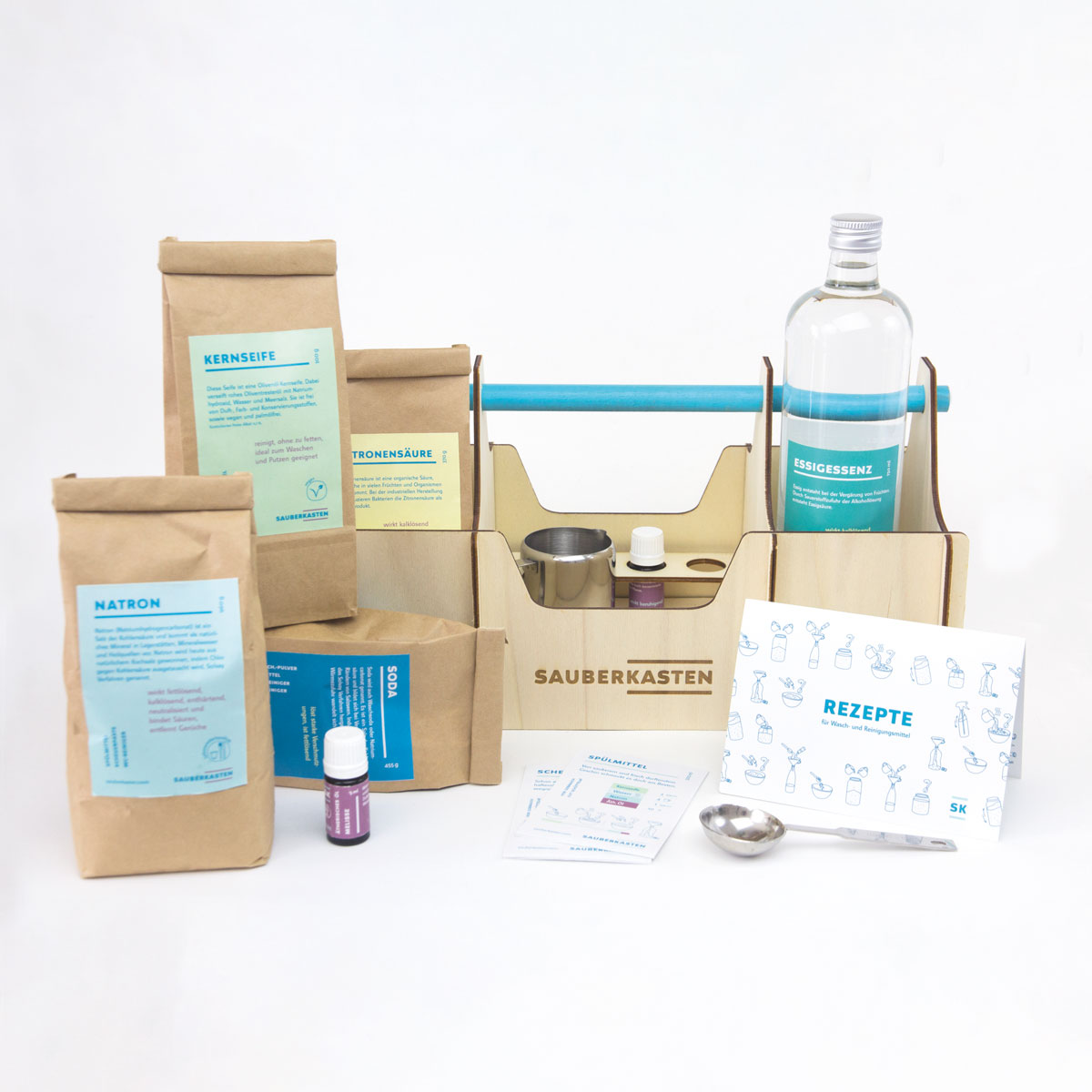 Sauberkasten Klassik Set mit Holzbox, Papierboxen, Flasche, Becher und Rezepten