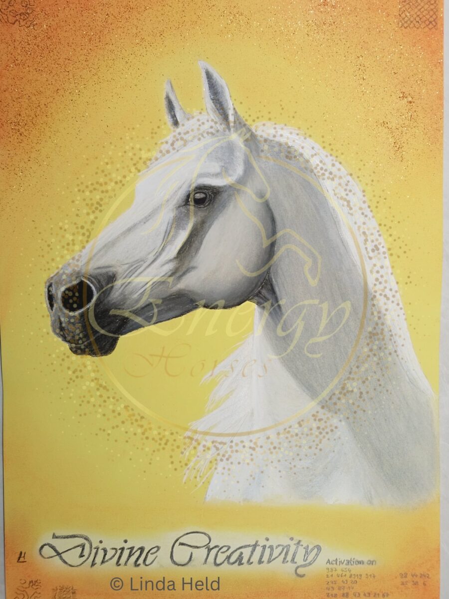 Divine Creativity Energy Horse – Energiebild-PDF für Kreativität 2 Divine Creativity Energy Horse PDF, weißes Pferd Profilansicht auf gelbem Hintergrund mit Energiesymbolen