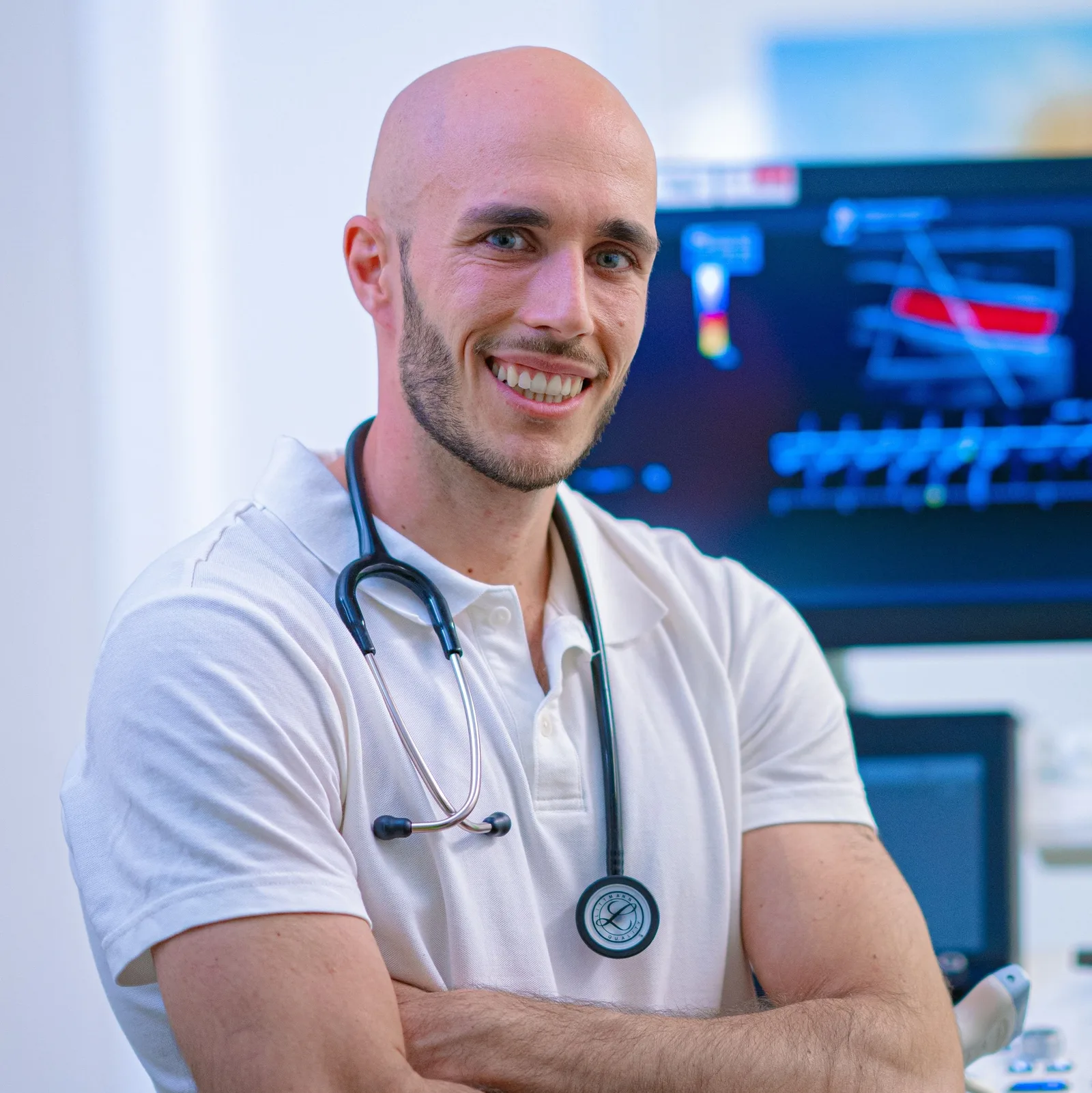 Dr. Lucas Halbmayer