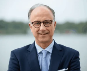 Dr. med. Max Tiefenbacher