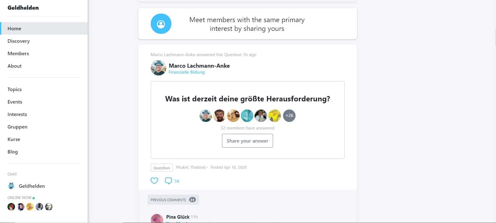 Screenshot der Geldhelden Academy Home-Seite mit Navigationsmenü und Community-Frage