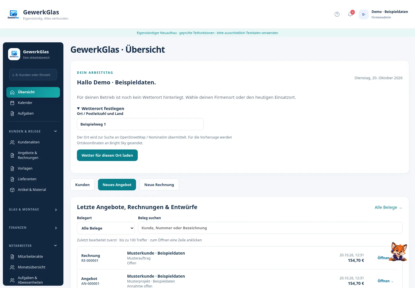 GewerkGlas-Übersicht Dashboard mit Navigation, Wettererkennung und Angebots-/Rechnungsliste in Desktop-Ansicht