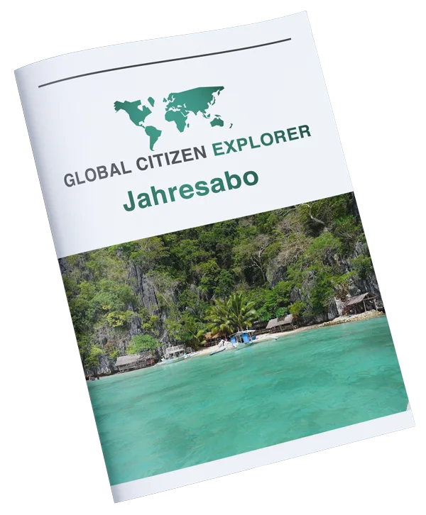 Global Citizen Explorer Jahresabo Cover mit Strand und Klippe