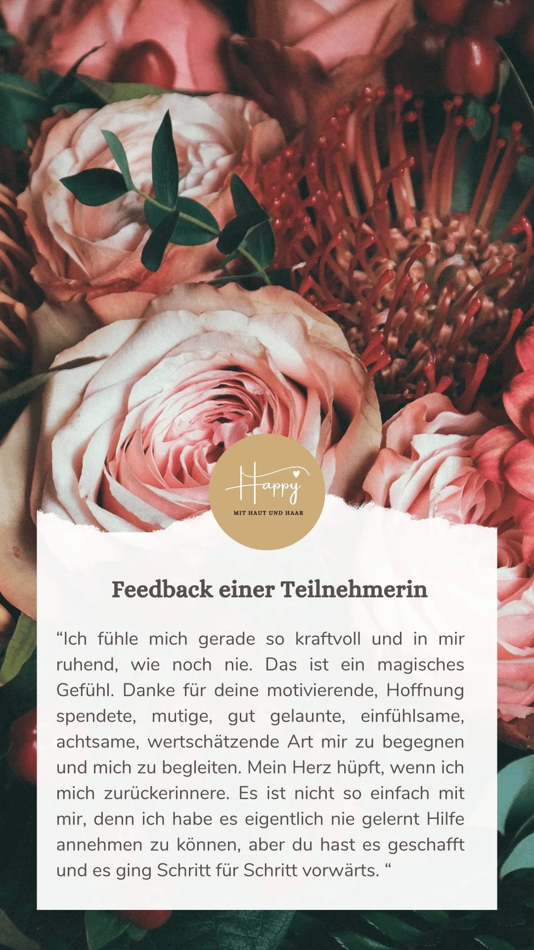 Rosen-Arrangement mit Logo und Kundenfeedback zu Coaching-Ergebnissen