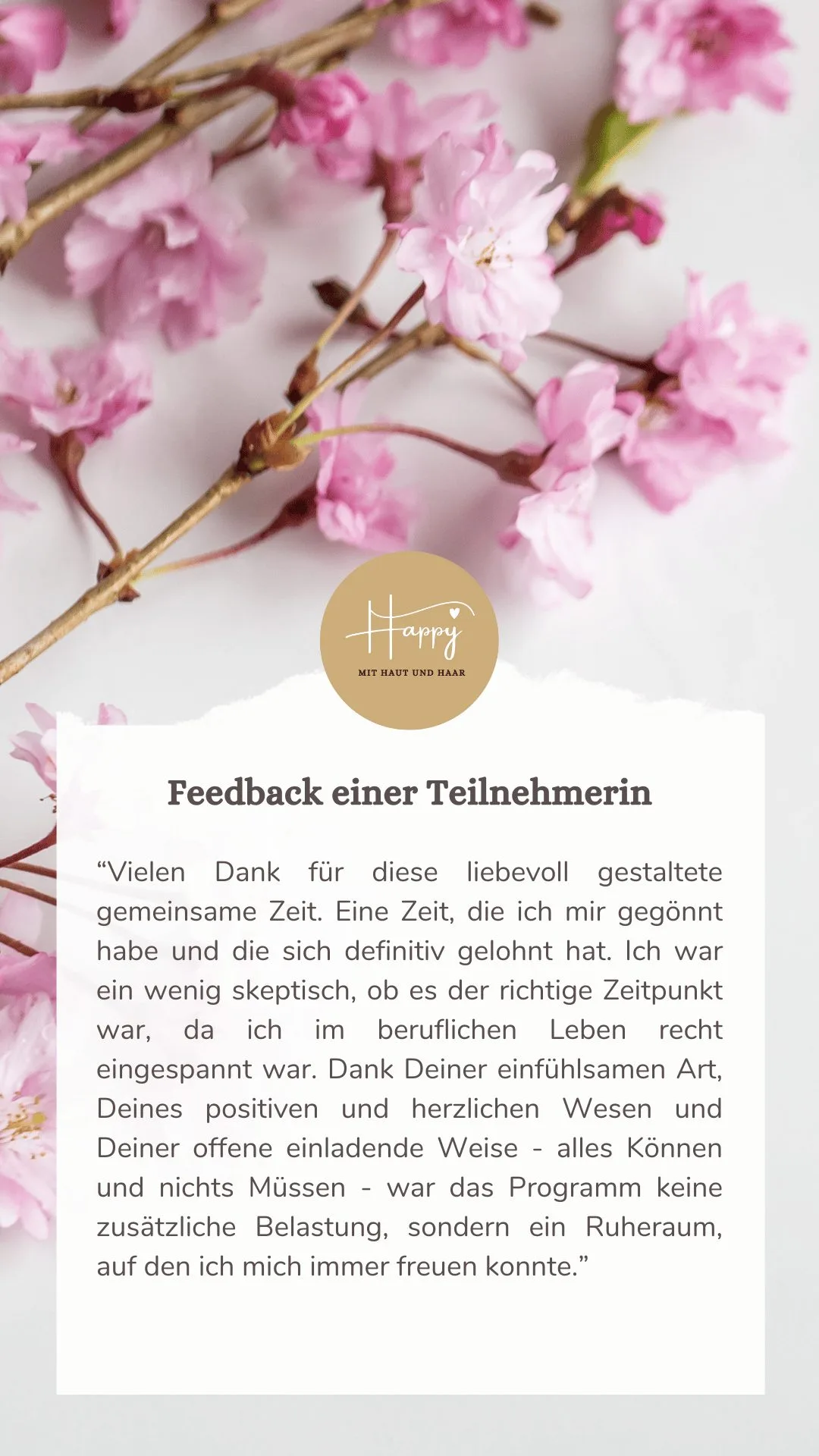 Kundenstimme zum Coaching-Programm mit rosa Kirschblüten-Zweigen
