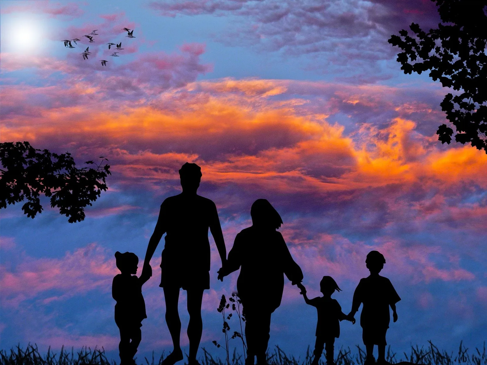 Hero-Bild für Detox-Kurs mit Familie vor Sonnenuntergang-Himmel