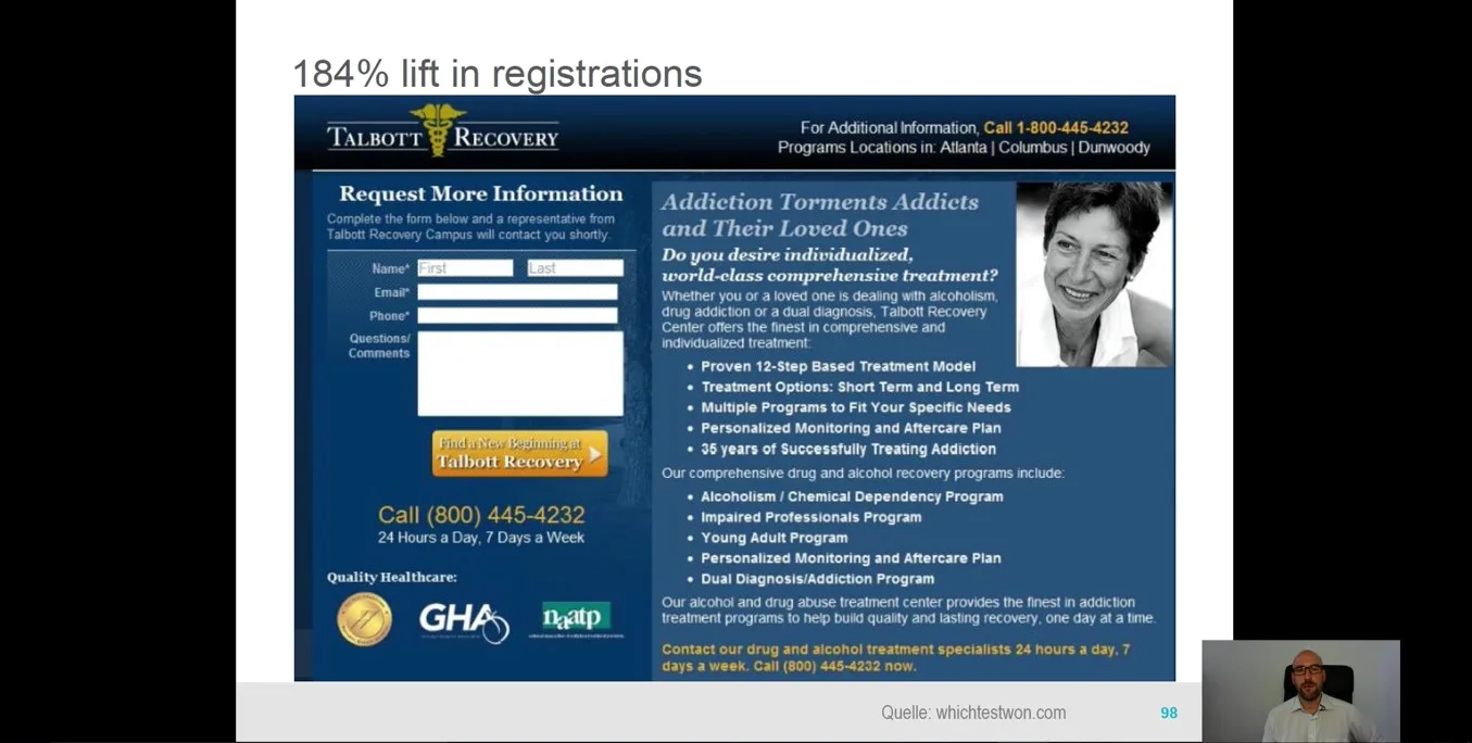 Mann mit Brille vor Talbott Recovery Webseite mit Registrierungsformular und 184% Lift