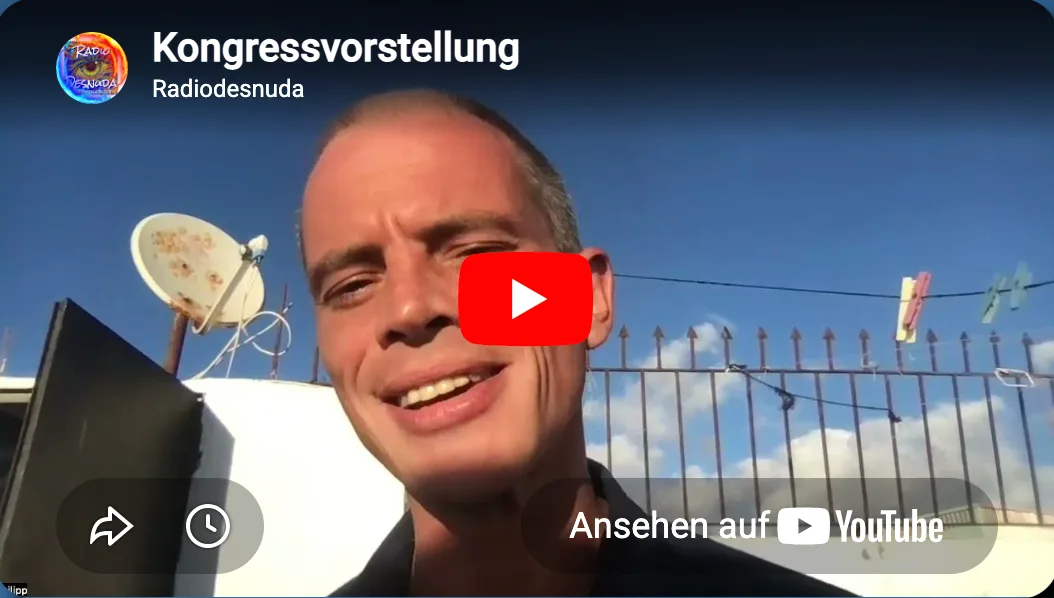 Videostandbild Kongressvorstellung Radiodesnuda mit Mann und Satellitenantenne auf Dach