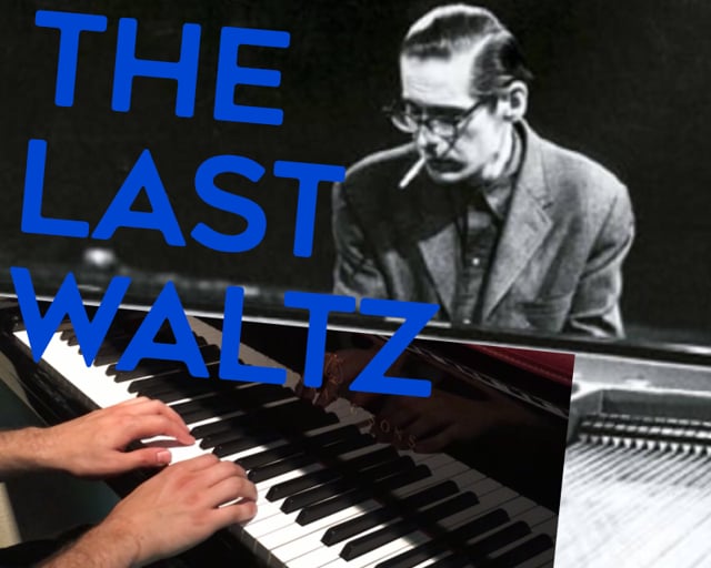 Hände spielen Piano neben historischem Schwarz-Weiß-Foto eines Pianisten