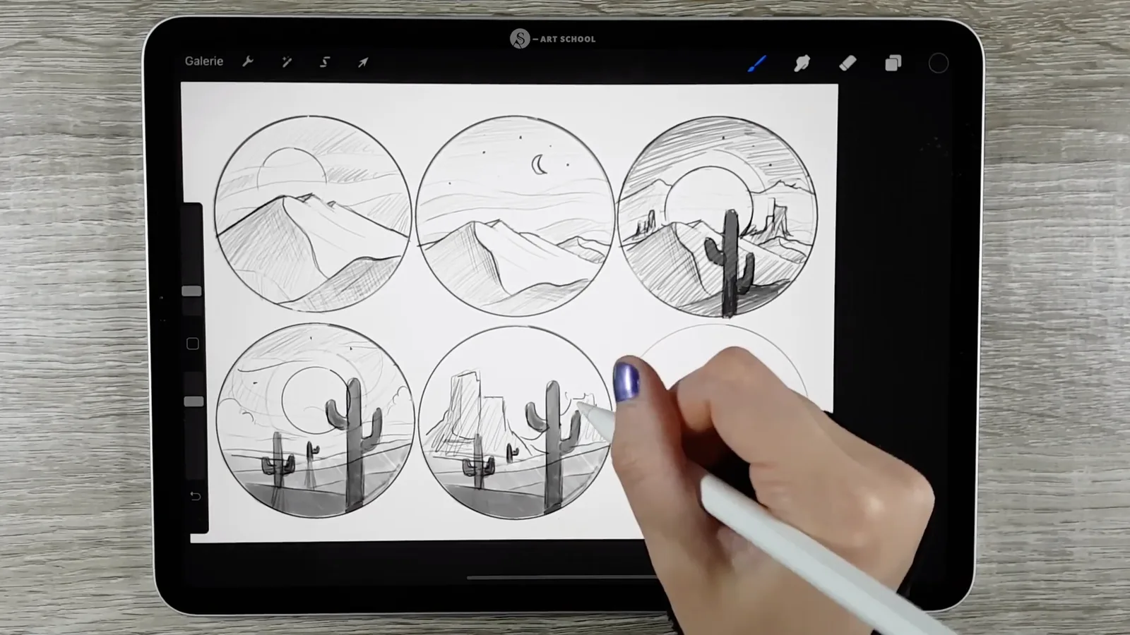 Screenshot der Mal-Software: Sechs Landschaftsskizzen im Kreis-Format auf Tablet, Hand mit Stylus während Zeichenvorgang