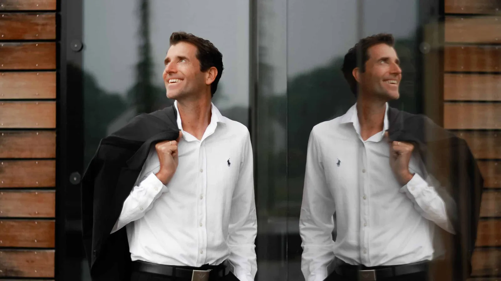 Claus-Stefan Duffner als Digital Transformation Coach, Business-Porträt mit schwarzer Jacke