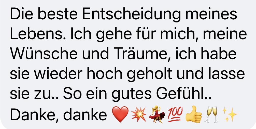 Motivierende Kundenstimme mit Emojis zu persönlichen Wünschen und Träumen