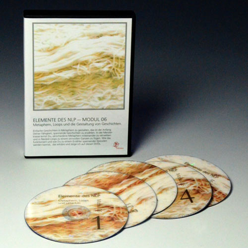 DVD-Box und CDs von NLP-Elementen Modul 06 mit Fadennudel-Motiv