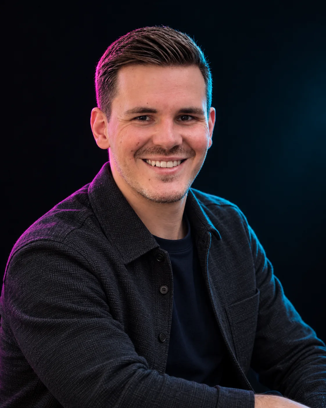 Porträt von Dominik Ernst