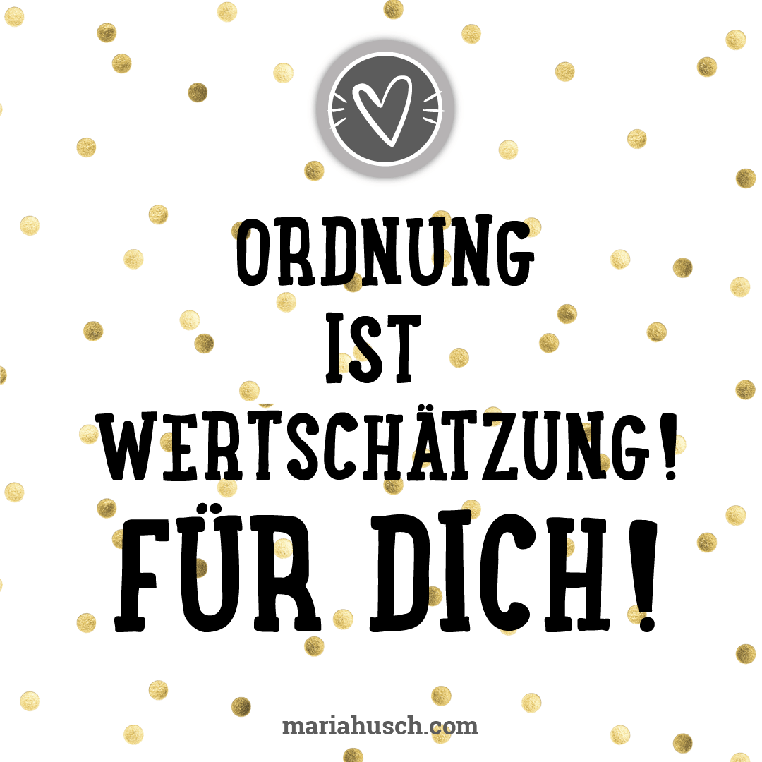 Motivations-Grafik mit grauem Herz-Logo und goldenen Punkten