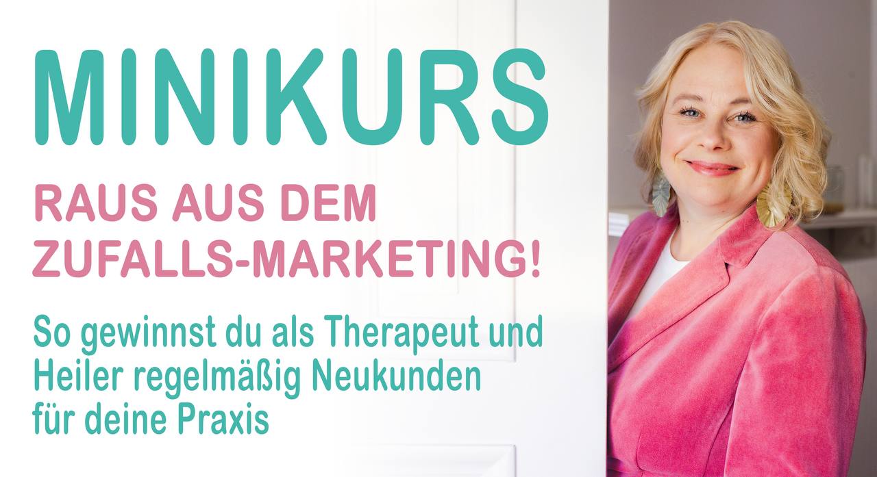 Hero-Bild Minikurs Raus aus dem Zufalls-Marketing mit Ines Doreen Jabs in pink Blazer