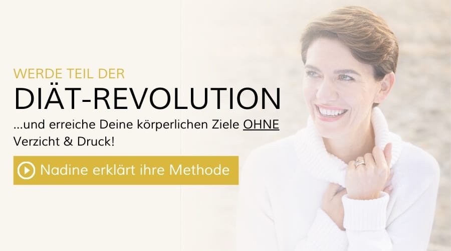 Nadine Bokarev lächelnd in weißem Oberteil mit Text 'Werde Teil der Diät-Revolution' und CTA-Button
