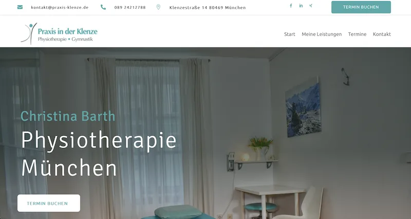 Website-Screenshot Praxis in der Klenze mit Therapieraum und Navigationsmenü