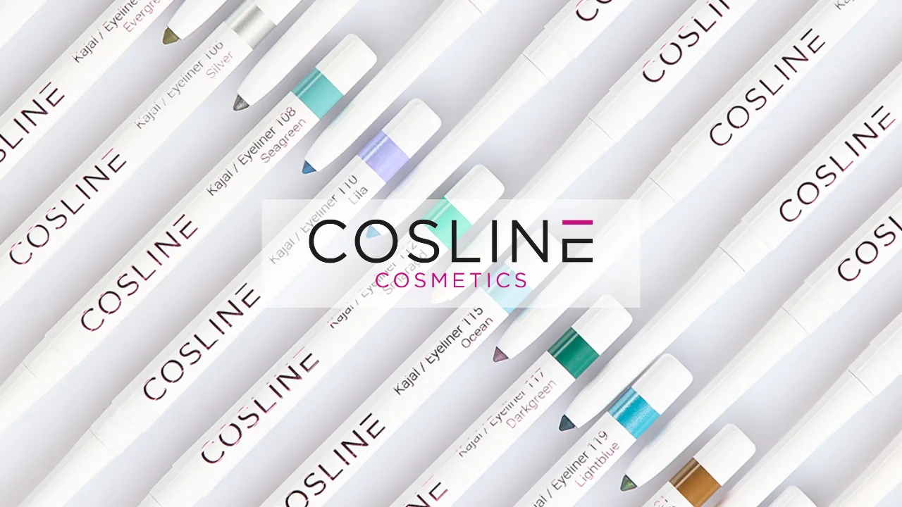 Schminkkurs für Anfänger:innen von COSLINE Cosmetics GmbH 14 COSLINE Cosmetics Logo mit diagonal angeordneten Kajal- und Eyeliner-Produkten in verschiedenen Farben auf weißem Hintergrund