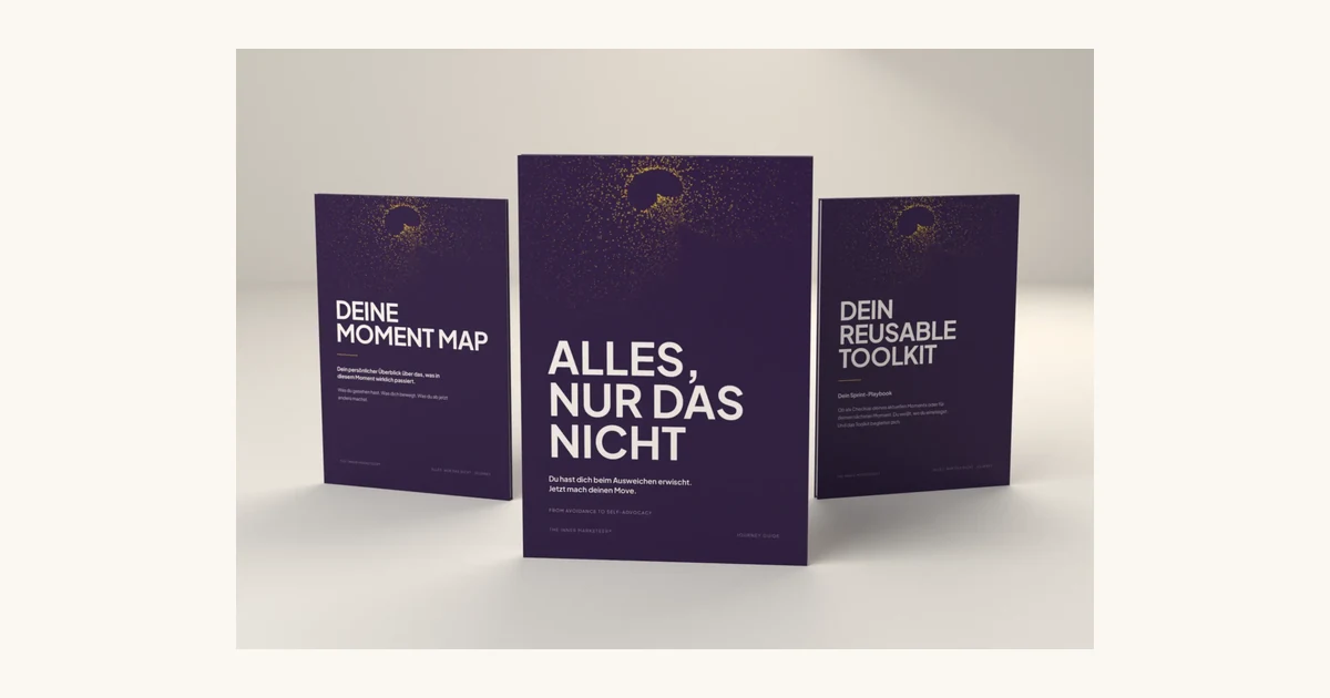 Produktset mit drei dunkelvioletten Broschüren zum Thema Selbstbestimmung
