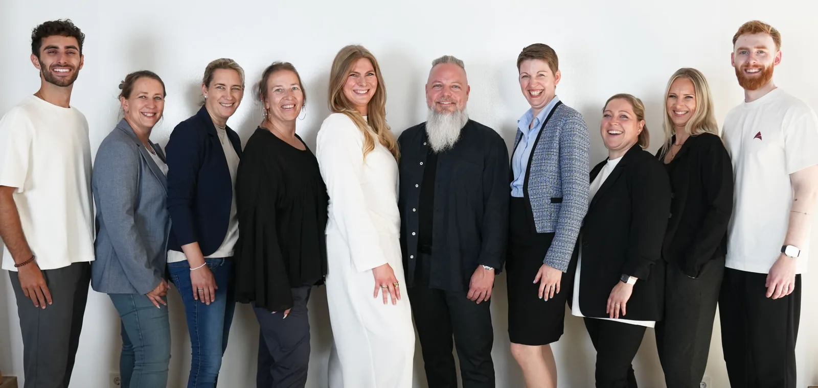 Teamfoto Artreich Akademie mit zehn Personen